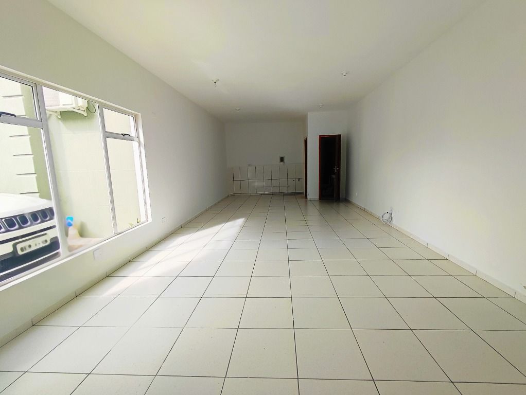 Loja para locacao no Bairro Alto em Curitiba com 0,00m² por R$ 1.700,00