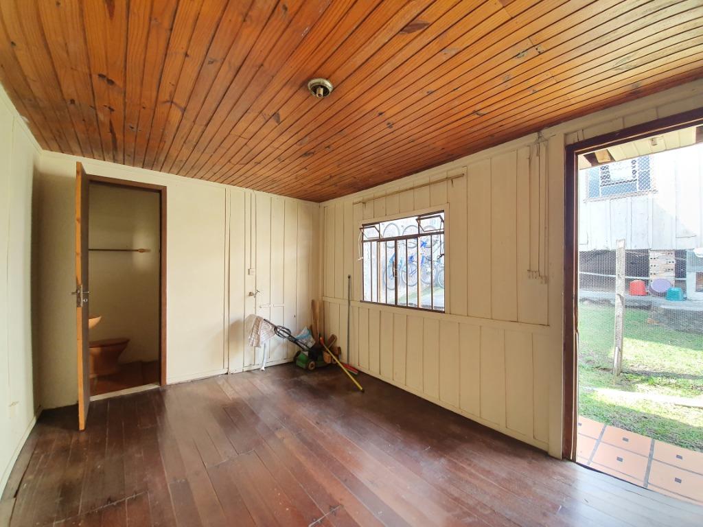 Casa Residencial para locacao no Bairro Alto em Curitiba com 0,00m² por R$ 950,00