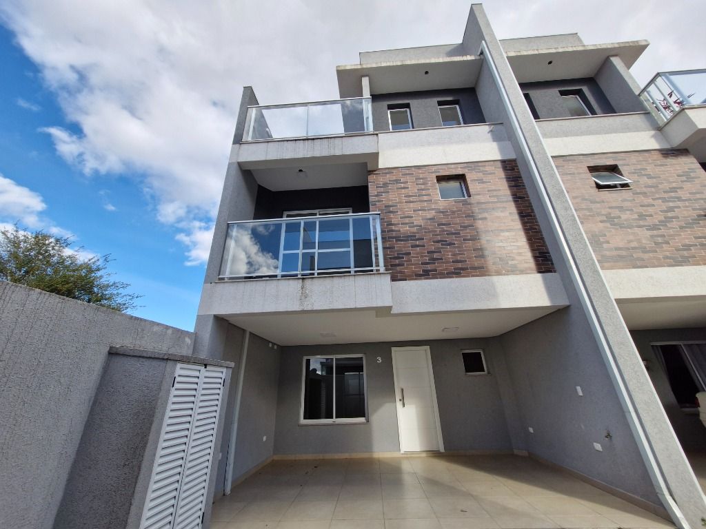 Sobrado para locacao no Bairro Alto em Curitiba com 0,00m² por R$ 3.700,00