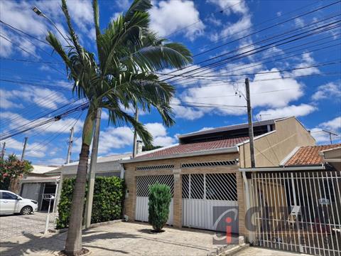 Sobrado para venda no Bairro Alto em Curitiba com 204m² por R$ 670.000,00