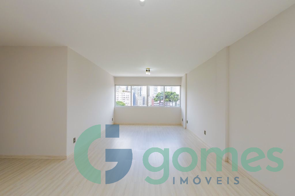 Apartamento para locacao no Centro Cívico em Curitiba com 179m² por R$ 3.000,00