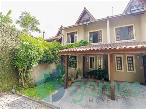 Sobrado para venda no Santa Felicidade em Curitiba com 122m² por R$ 850.000,00