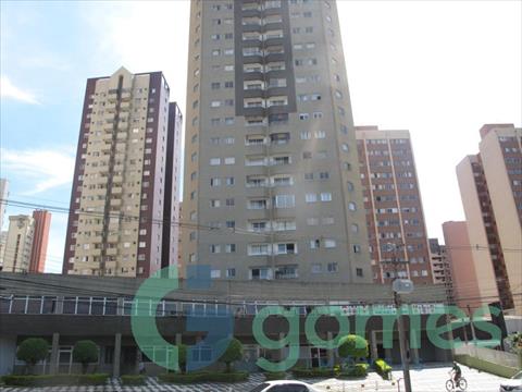 Apartamento para locacao no Jardim Botânico em Curitiba com 130,00m² por R$ 2.400,00