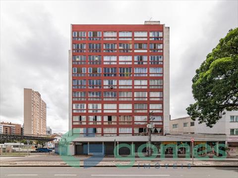 Apartamento para locacao no Centro em Curitiba com 88,00m² por R$ 1.700,00