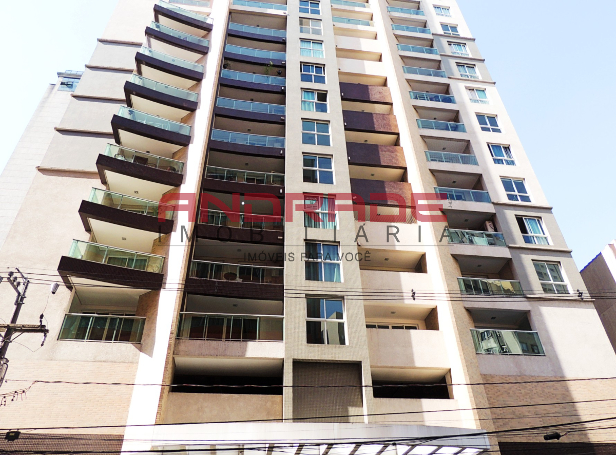 Apartamento para locacao no Centro em Curitiba com 116,43m² por R$ 3.200,00
