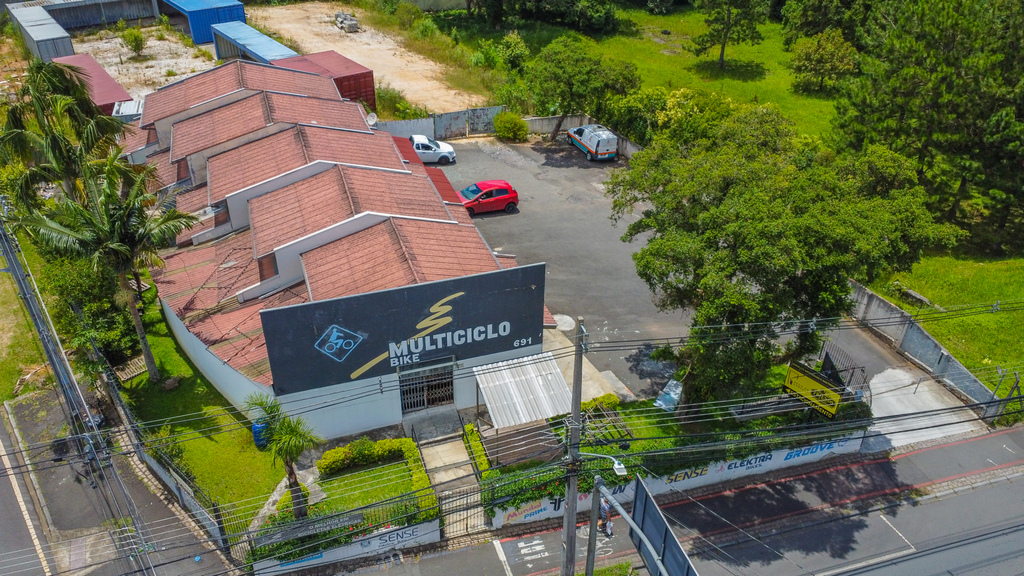 Terreno para venda no Santa Felicidade em Curitiba com 2.725,87m² por R$ 6.500.000,00