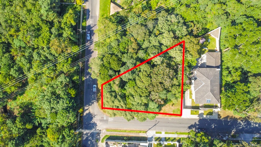 Terreno para venda no Santa Felicidade em Curitiba com 771,76m² por R$ 880.000,00