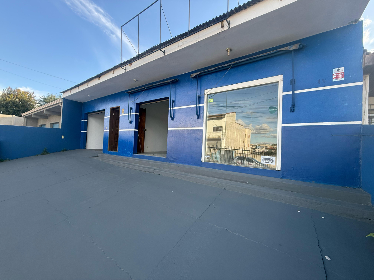 Loja para locacao no Jd Boa Vista em Campo Magro com 120m² por R$ 2.000,00
