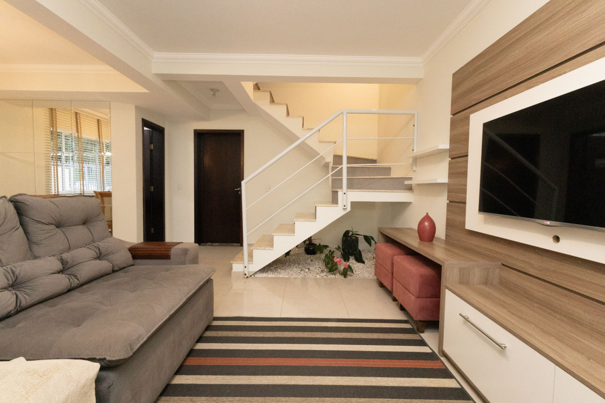Sobrado para venda no Santa Felicidade em Curitiba com 235,61m² por R$ 1.690.000,00
