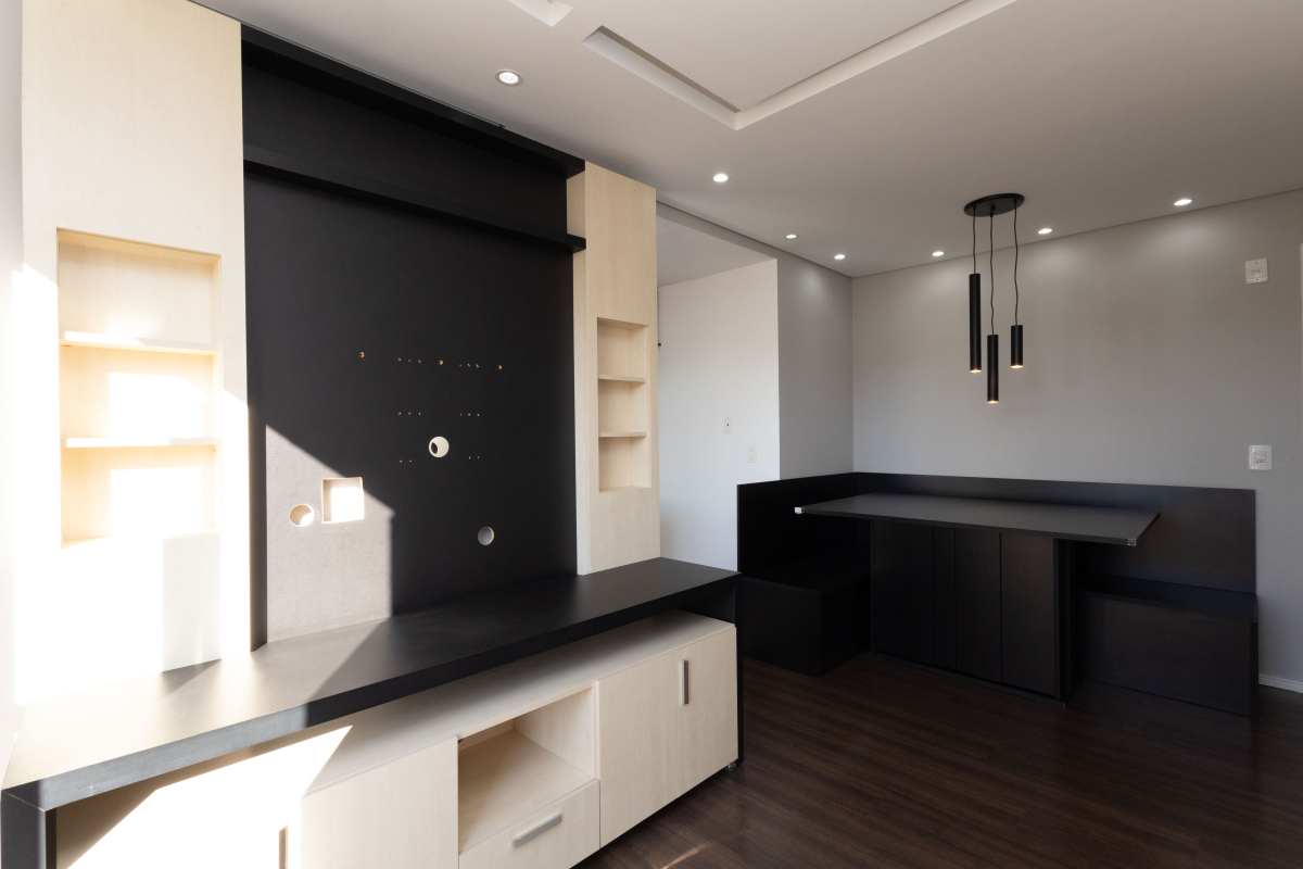 Apartamento para locacao no Lamenha Pequena em Almirante Tamandaré com 61,32m² por R$ 2.300,00