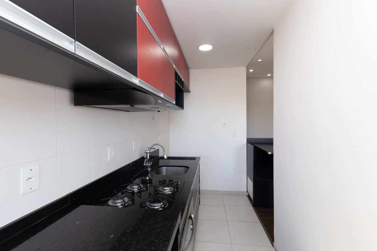 Apartamento para locacao no Lamenha Pequena em Almirante Tamandaré com 61,32m² por R$ 2.300,00