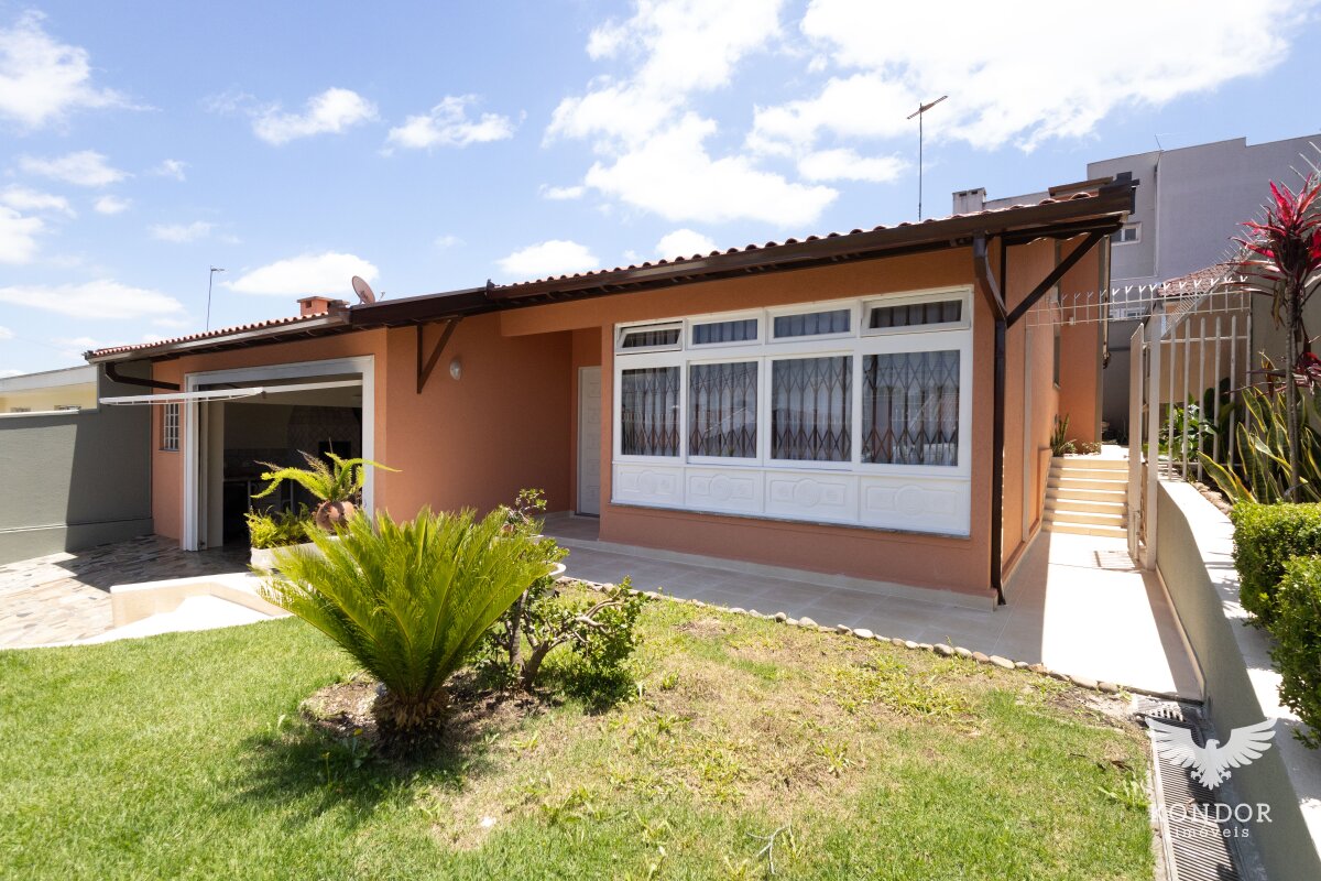 Casa Residencial para venda no São Braz em Curitiba com 237m² por R$ 1.550.000,00
