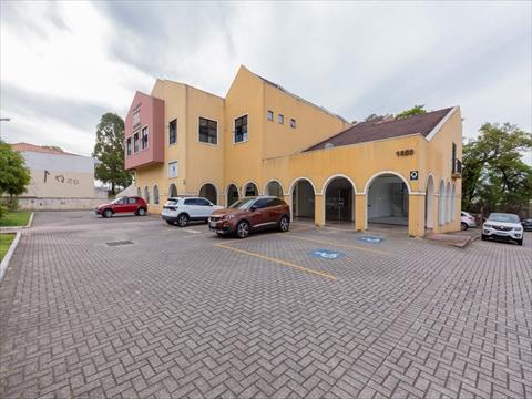 Loja para locacao no São Braz em Curitiba com 67m² por R$ 1.400,00