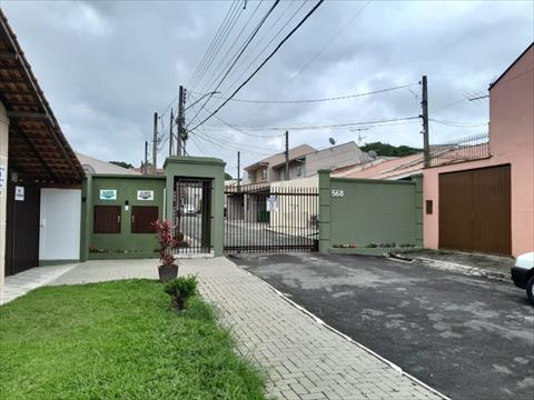 Casa Residencial para locacao no Orleans em Curitiba com 70m² por R$ 2.300,00