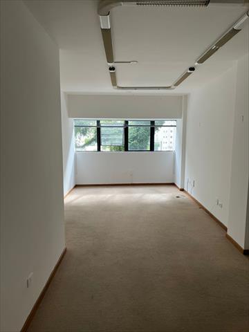 Imovel Comercial para locacao no Água Verde em Curitiba com 35,67m² por R$ 1.150,00