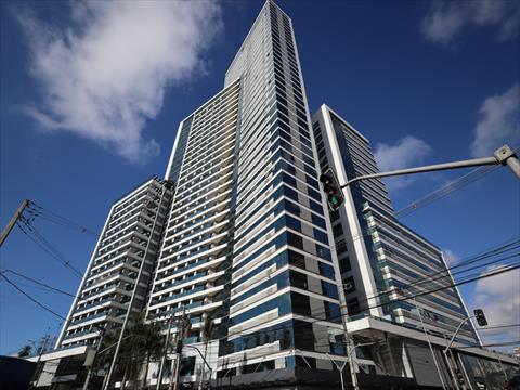 Apartamento para locacao no Centro em Curitiba com 45,39m² por R$ 3.300,00