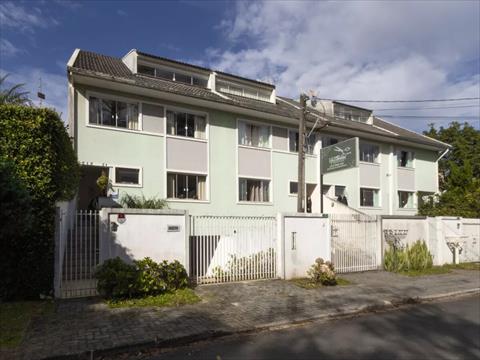 Sobrado para venda no Santa Felicidade em Curitiba com 178m² por R$ 850.000,00