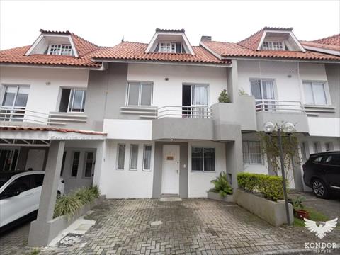 Sobrado para venda no Santo Inácio em Curitiba com 109m² por R$ 630.000,00