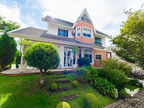 Casa Residencial para venda no São Braz em Curitiba com 400m² por R$ 2.988.000,00