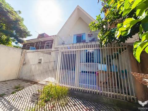 Sobrado para venda no Loteamento Marinoni em Almirante Tamandaré com 171m² por R$ 599.000,00