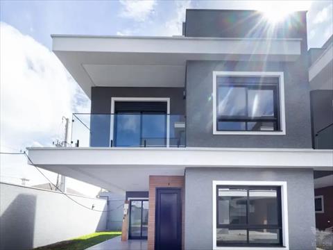 Sobrado para locacao no Santa Felicidade em Curitiba com 136m² por R$ 6.800,00