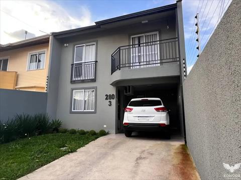 Sobrado para venda no São Braz em Curitiba com 130m² por R$ 930.000,00