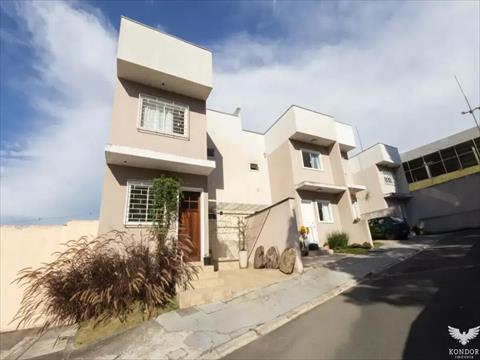 Sobrado para venda no Abranches em Curitiba com 61m² por R$ 480.000,00
