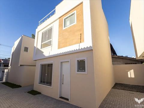 Sobrado para venda no Orleans em Curitiba com 132m² por R$ 900.000,00