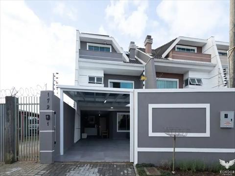 Sobrado para locacao no Santa Felicidade em Curitiba com 170m² por R$ 6.300,00