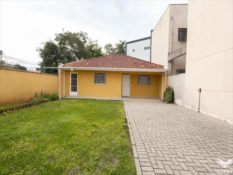 Casa Comercial para locacao no Santa Felicidade em Curitiba com 75m² por R$ 4.500,00
