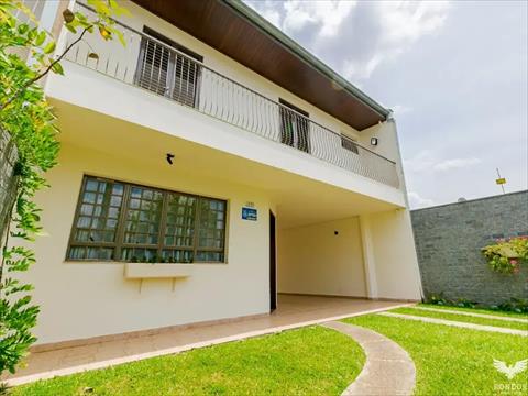 Sobrado para venda no Bom Retiro em Curitiba com 136m² por R$ 1.160.000,00