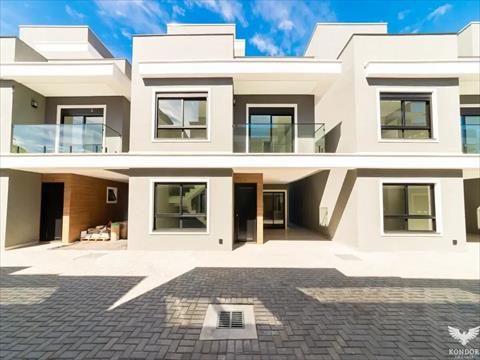 Sobrado para locacao no Santa Felicidade em Curitiba com 135m² por R$ 6.800,00