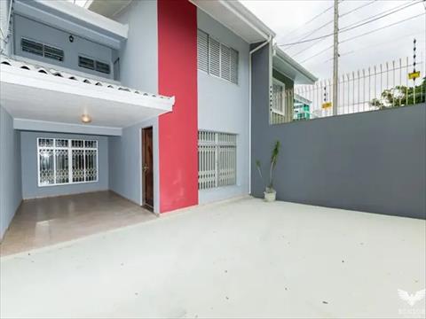Sobrado para venda no Mercês em Curitiba com 200m² por R$ 890.000,00