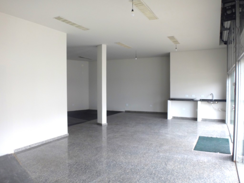 Loja para locacao no Centro em Curitiba com 265,00m² por R$ 4.100,00