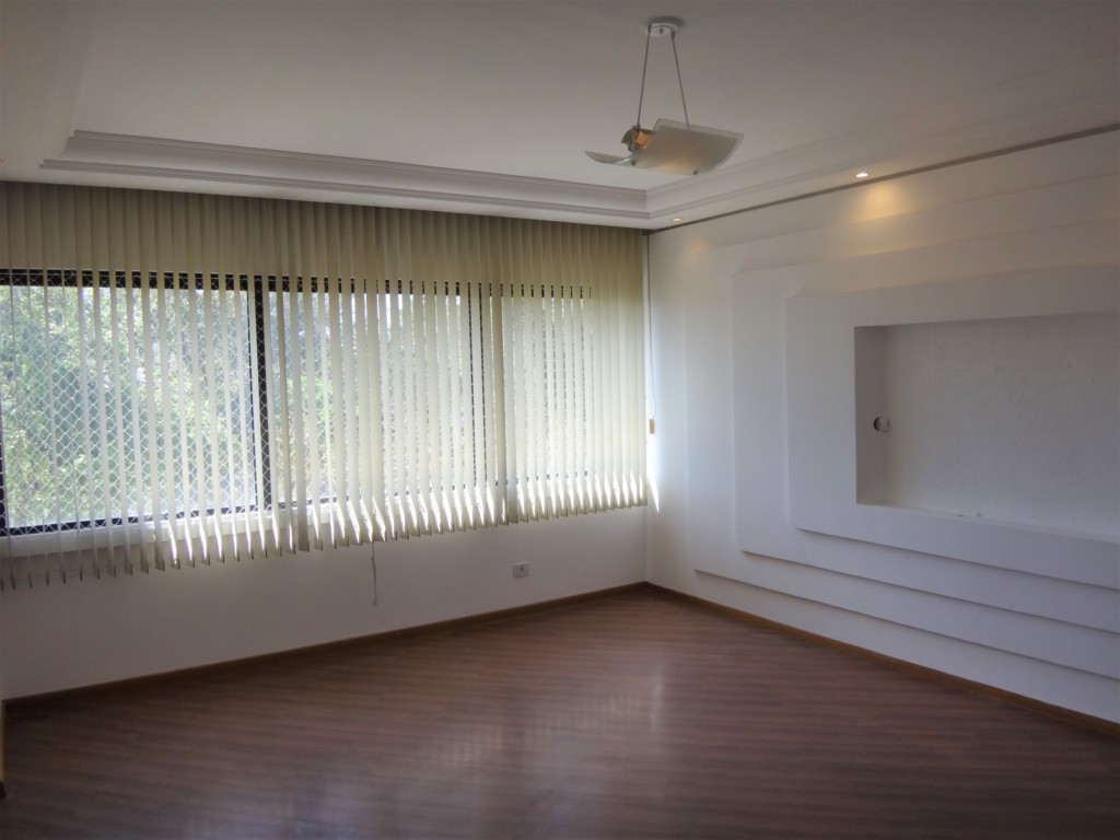 Apartamento para venda no Centro em Curitiba com 163,70m² por R$ 680.000,00