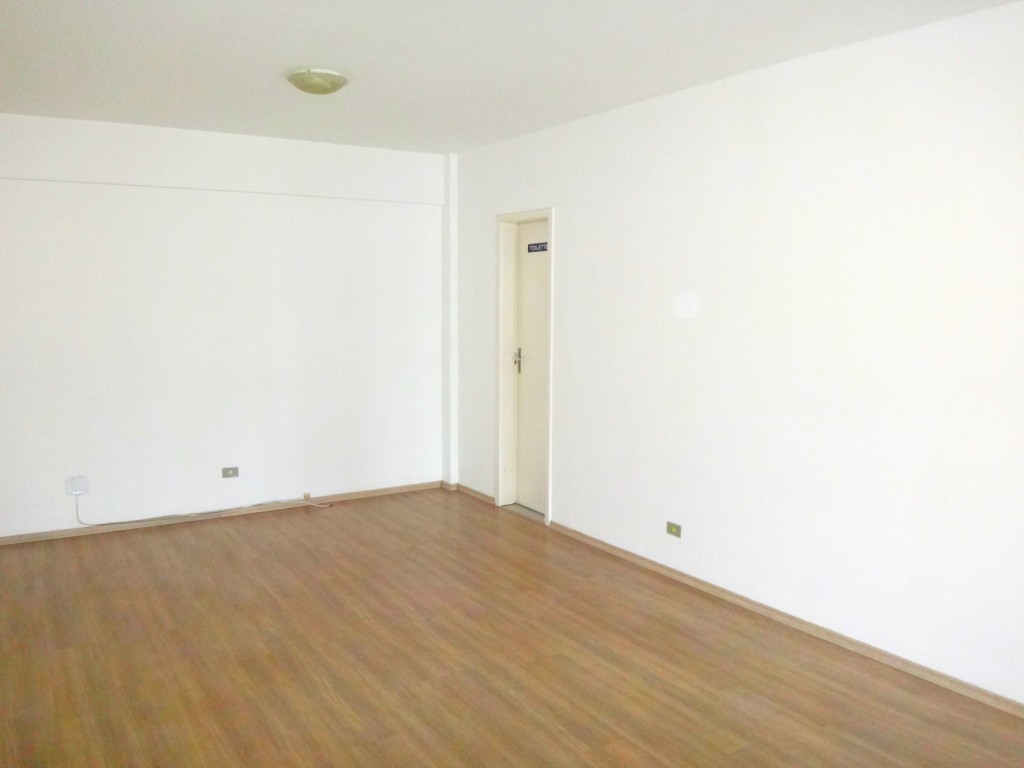 Loja para locacao no Boa Vista em Curitiba com 25,00m² por R$ 1.200,00