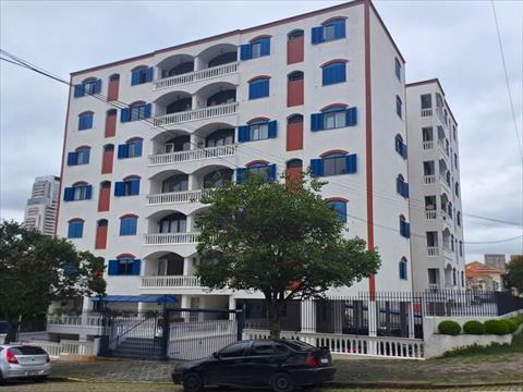 Apartamento para locacao no Centro Civico em Curitiba com 135,00m² por R$ 2.600,00