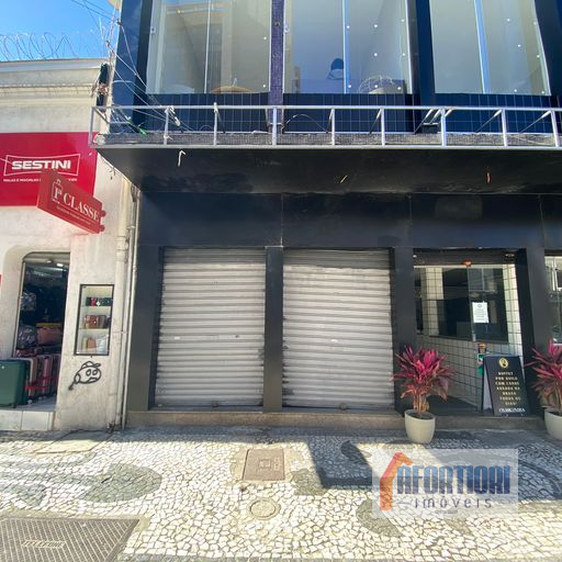 Loja para locacao no Centro em Curitiba com 70,00m² por R$ 2.800,00