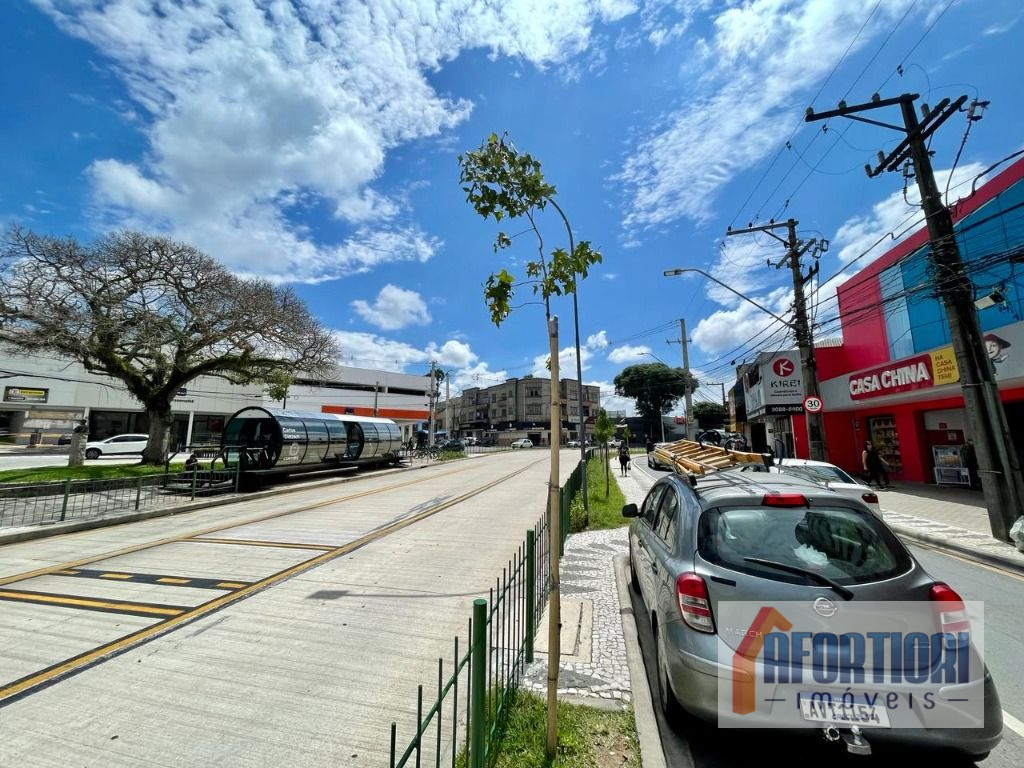 Loja para locacao no Portão em Curitiba com 757,00m² por R$ 14.900,00