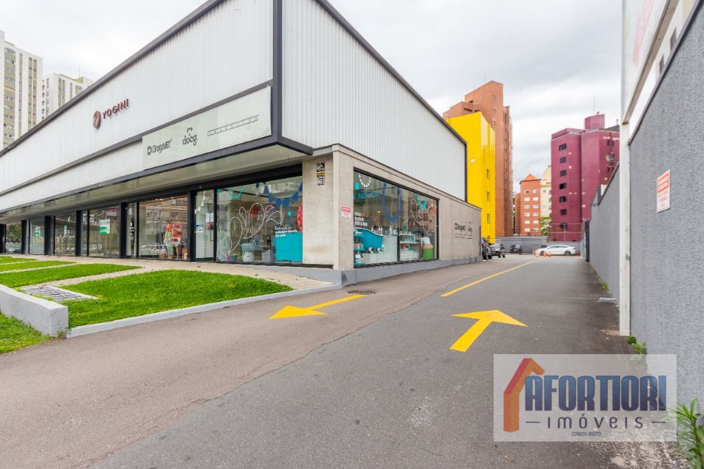 Loja para locacao no Cabral em Curitiba com 117,00m² por R$ 13.000,00
