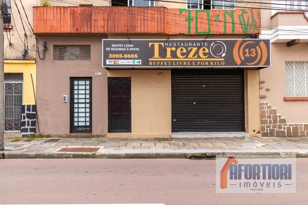 Loja para locacao no Centro em Curitiba com 220,00m² por R$ 2.900,00