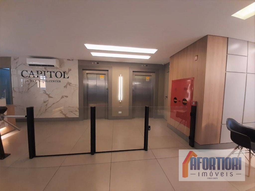 Imovel Comercial para locacao no Centro em Curitiba com 29,00m² por R$ 700,00