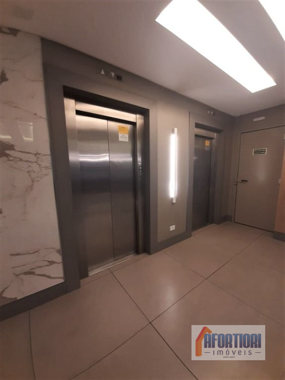 Imovel Comercial para locacao no Centro em Curitiba com 29,00m² por R$ 700,00