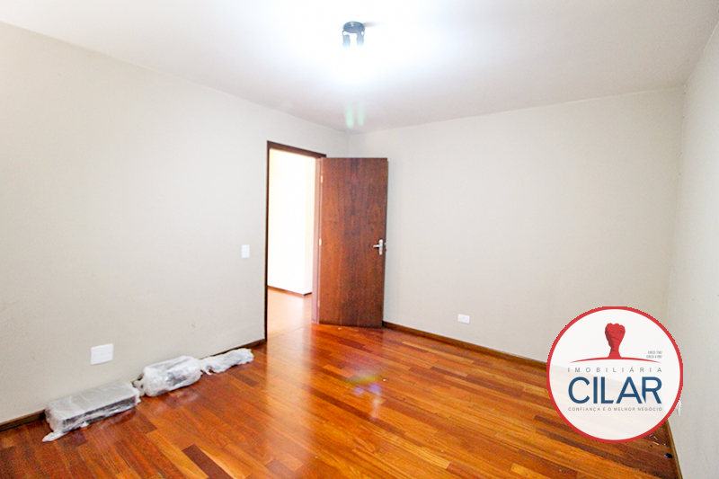 Casa para locacao no Hugo Lange em Curitiba com 340,00m² por R$ 6.900,00