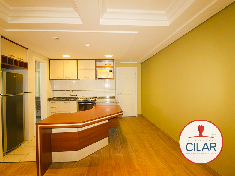 Apartamento para locacao no Cristo Rei em Curitiba com 122,28m² por R$ 1.200,00