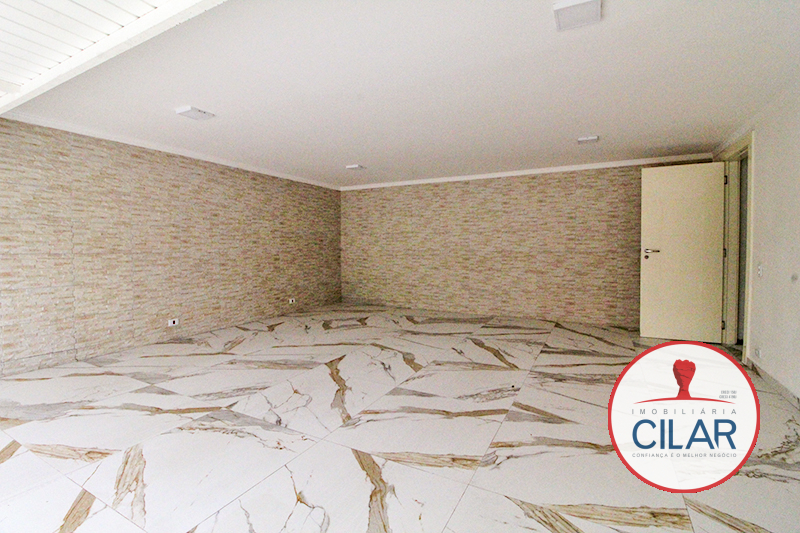 Casa Residencial para locacao no Guabirotuba em Curitiba com 450,00m² por R$ 10.000,00