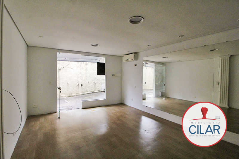 Loja para locacao no Centro em Curitiba com 58,00m² por R$ 1.500,00