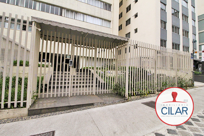 Apartamento para locacao no Centro em Curitiba com 128,30m² por R$ 1.750,00