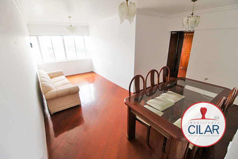 Apartamento para locacao no Centro em Curitiba com 128,30m² por R$ 1.750,00