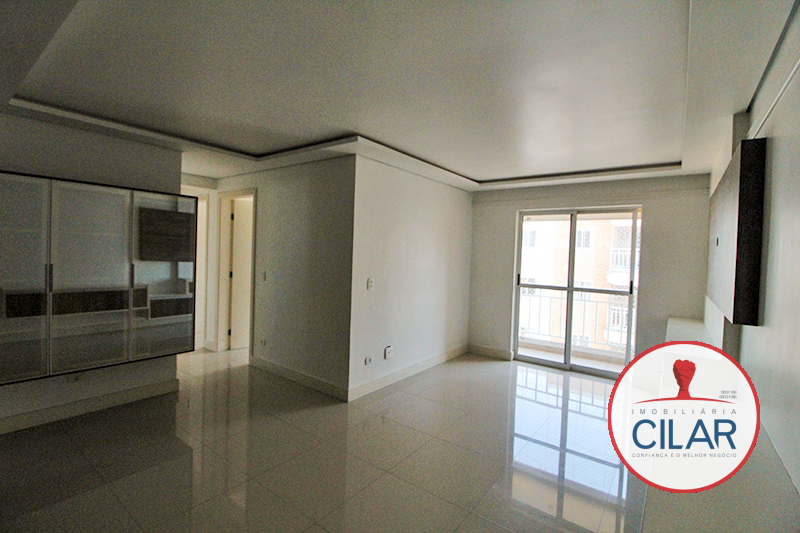 Apartamento para locacao no Portão em Curitiba com 121,00m² por R$ 2.800,00
